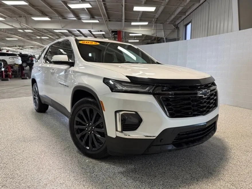 2022 Chevrolet Traverse RS photo 1