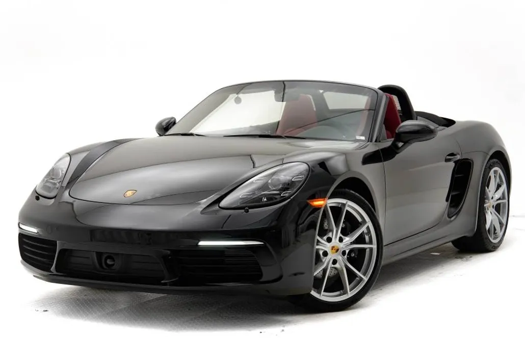 2025 Porsche Boxster photo 1