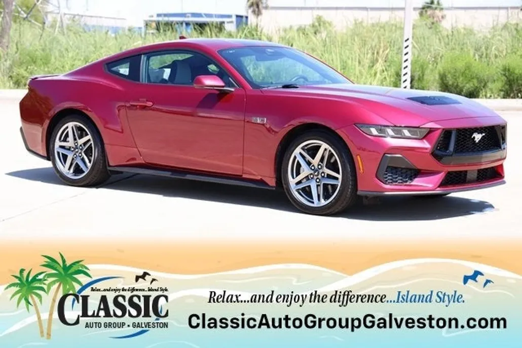2025 Ford Mustang GT photo 1