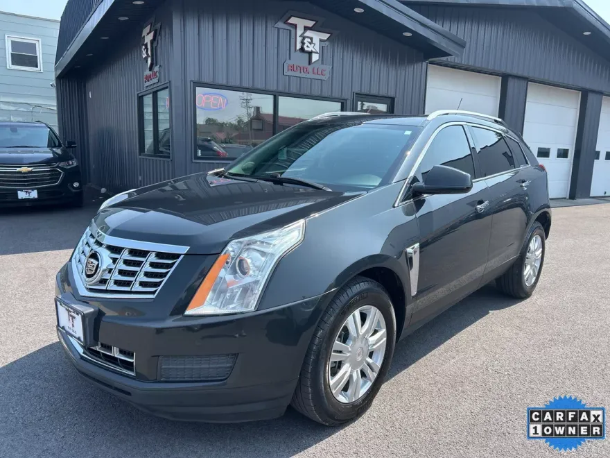 2015 Cadillac SRX Luxury photo 1