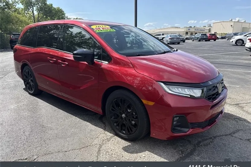 2025 Honda Odyssey photo 1