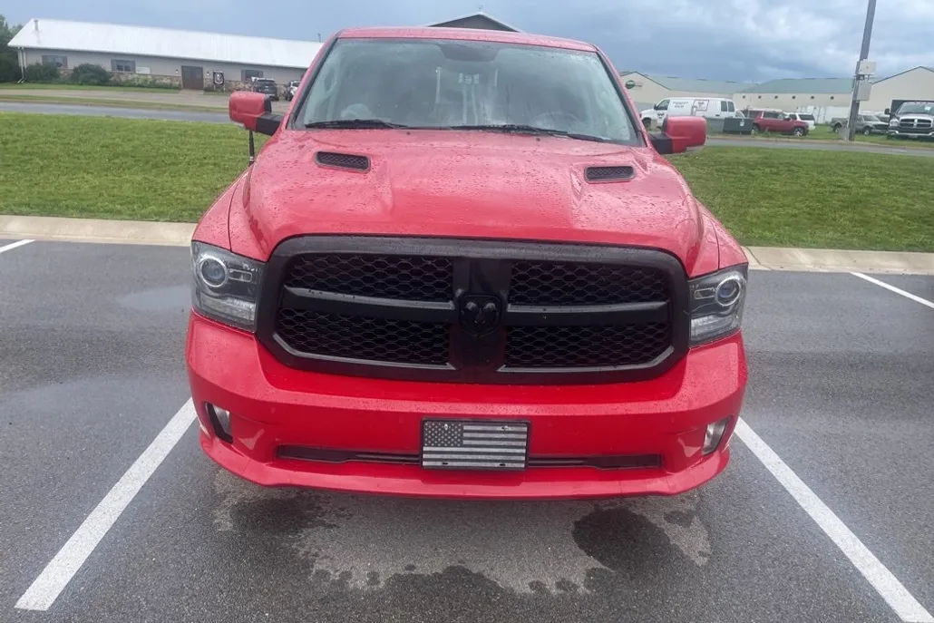 2017 Ram 1500 Sport photo 1