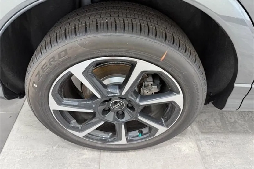 2025 Audi Q3 Premium Plus S line photo 1