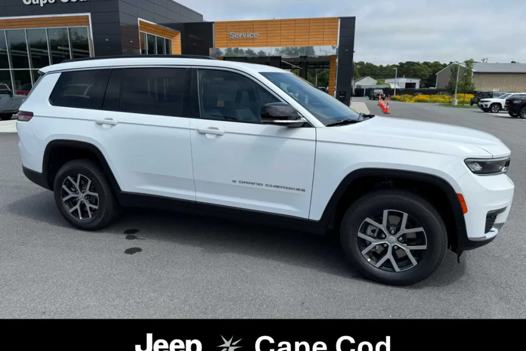 2025 Jeep Grand Cherokee Limited photo 1