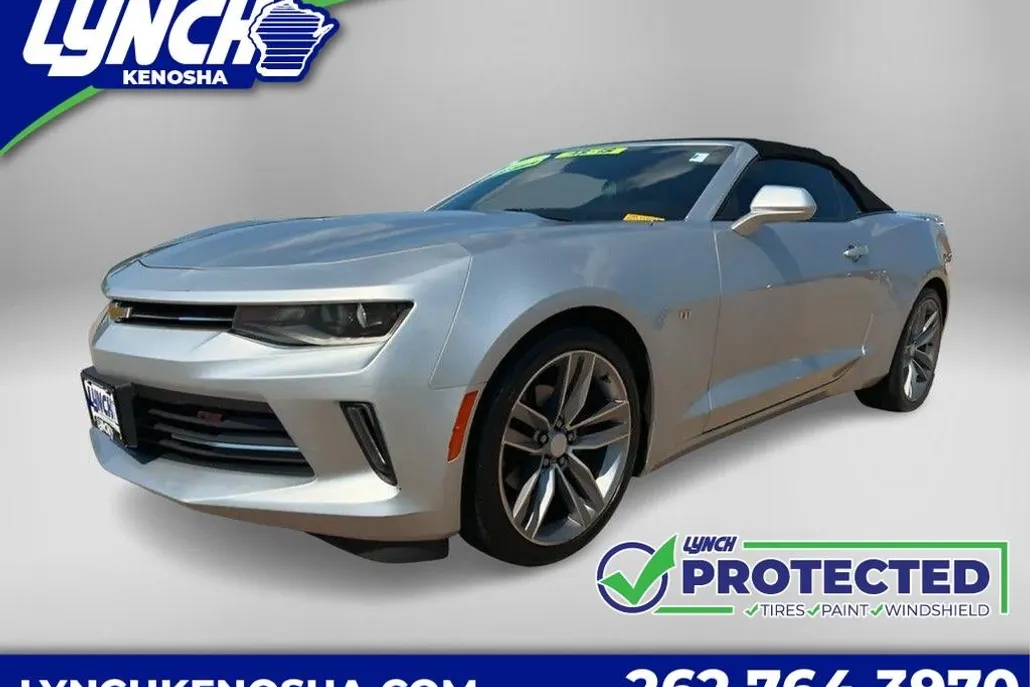 2017 Chevrolet Camaro 1LT photo 1