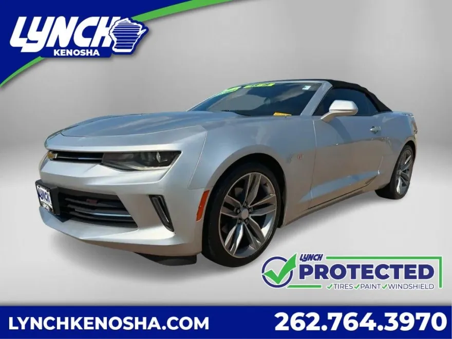 2017 Chevrolet Camaro 1LT photo 1