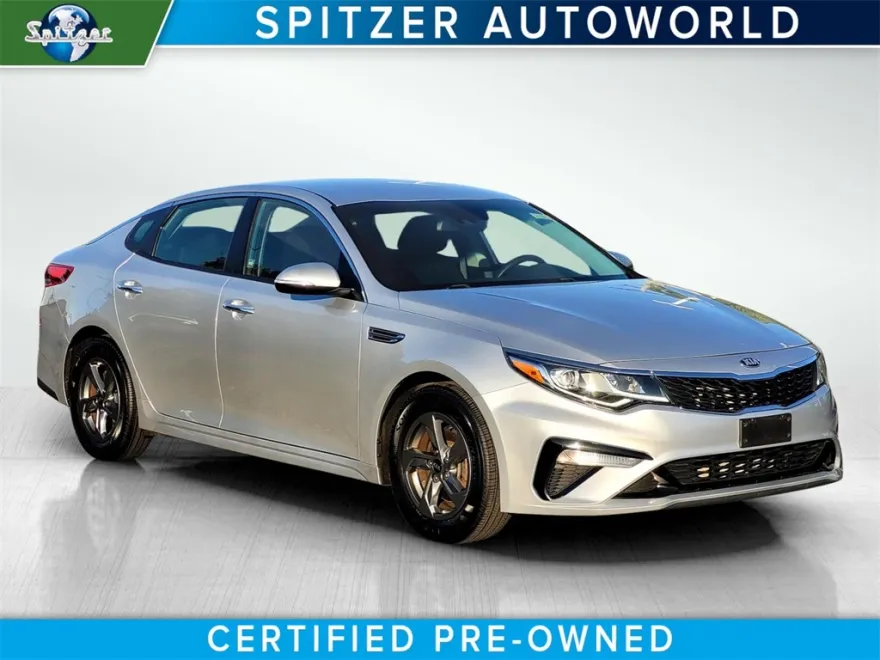2019 Kia Optima LX photo 1
