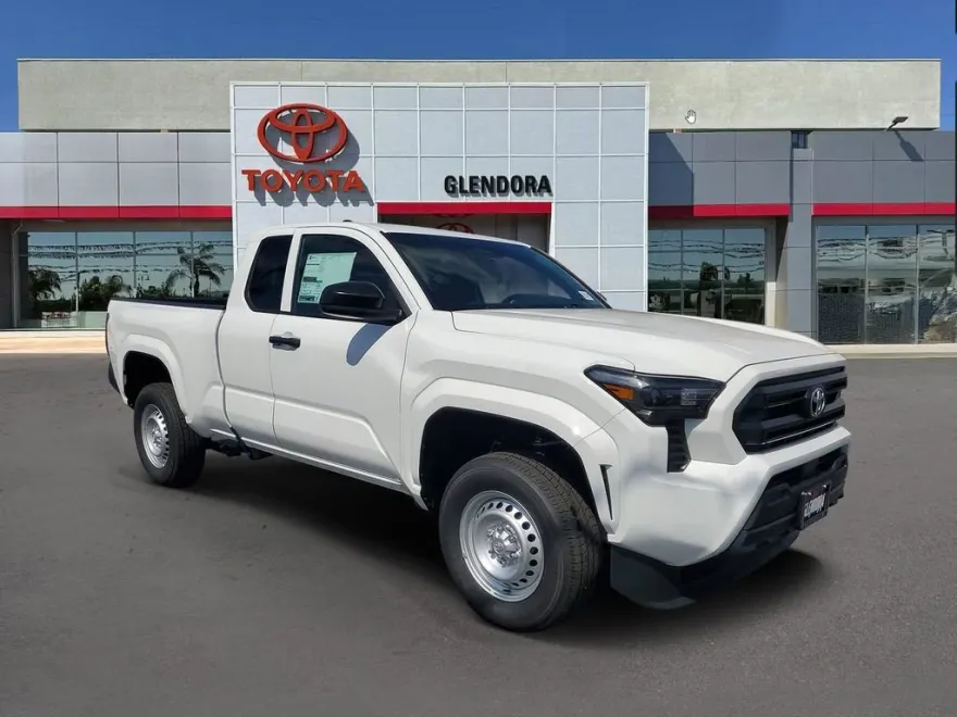 2025 Toyota Tacoma SR XtraCab photo 1