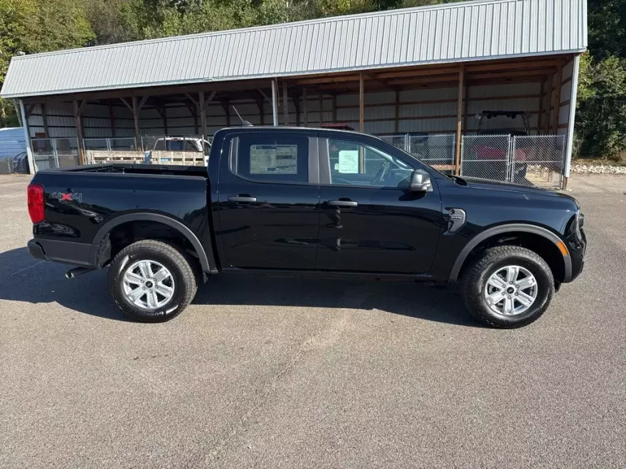 2025 Ford Ranger XL photo 1