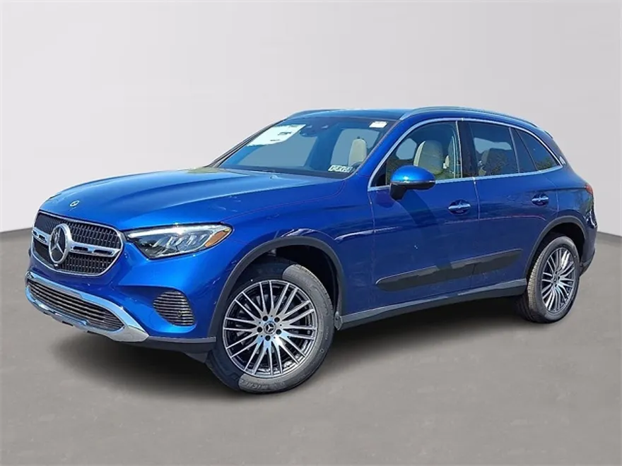 2025 Mercedes Benz GLC 300 4MATIC photo 1