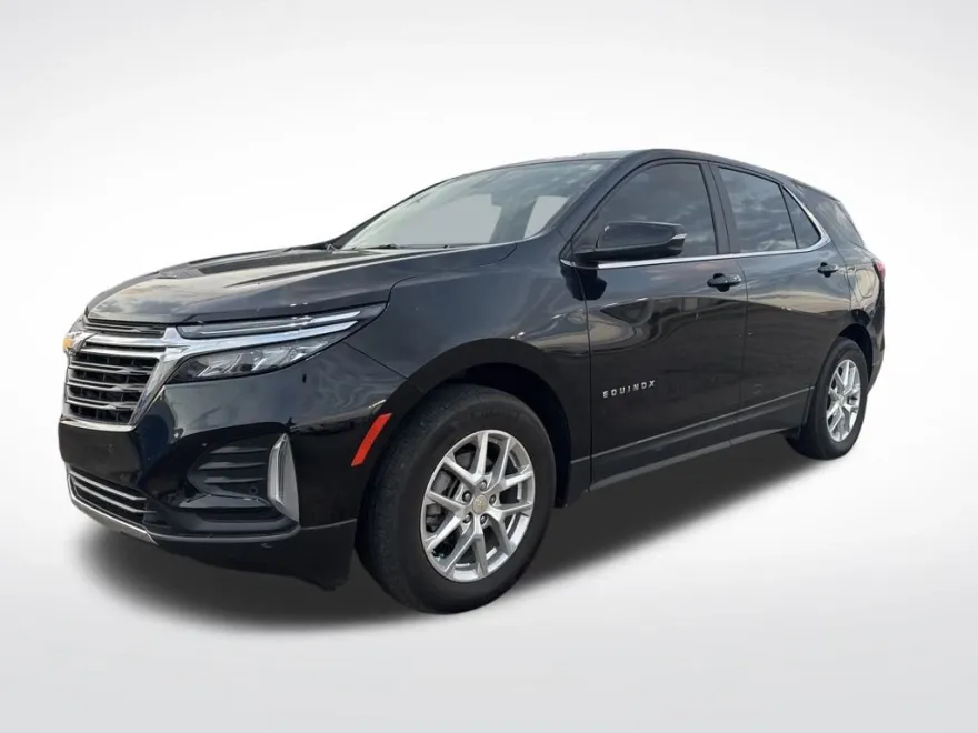 2023 Chevrolet Equinox LT photo 1