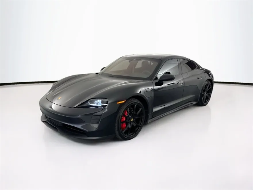 2022 Porsche Taycan GTS photo 1