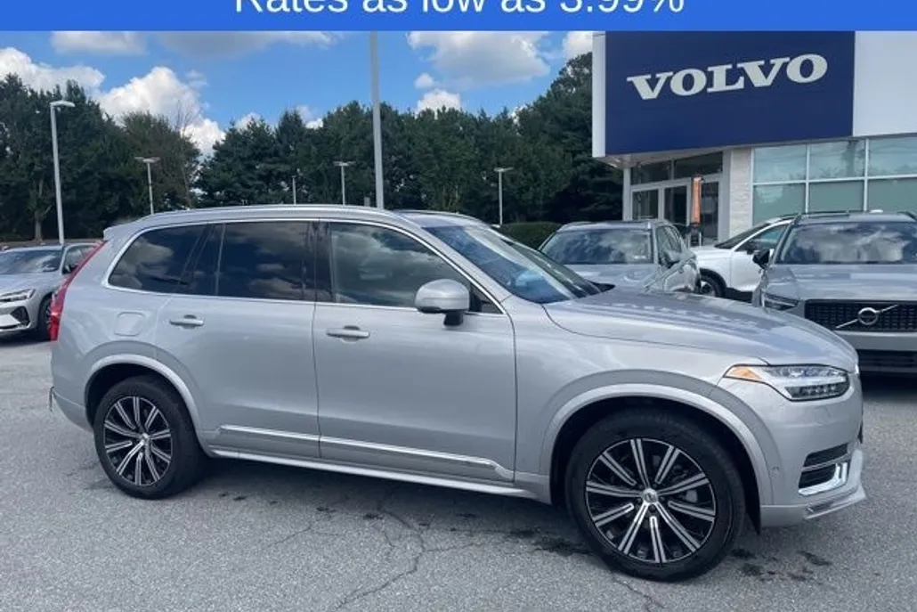 2024 Volvo XC90 AWD Plus photo 1