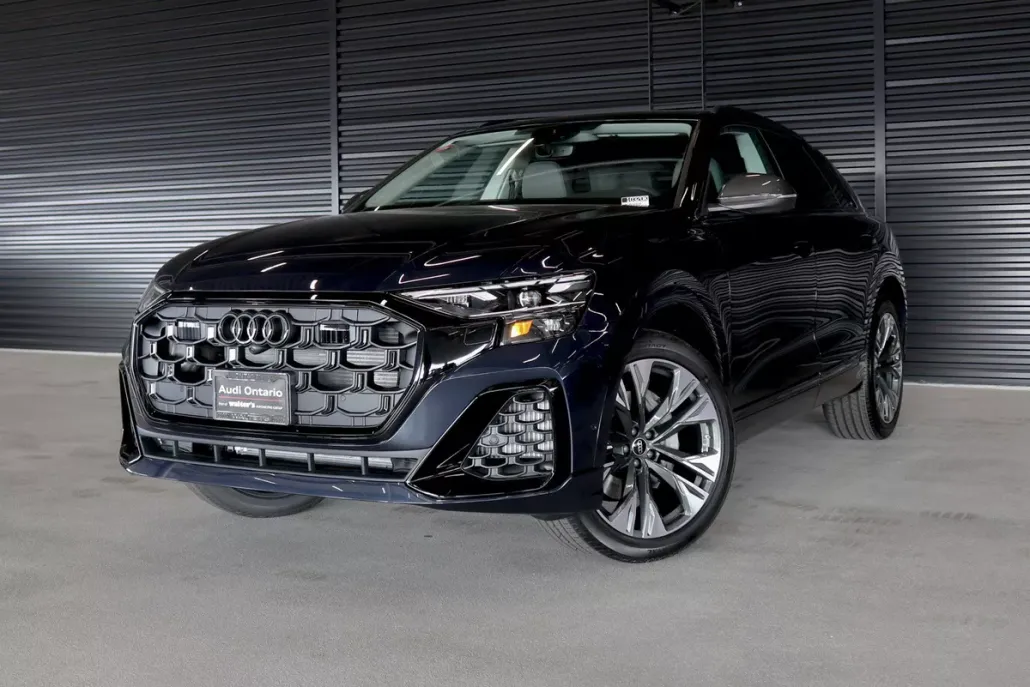 2025 Audi Q8 55 Premium Plus photo 1