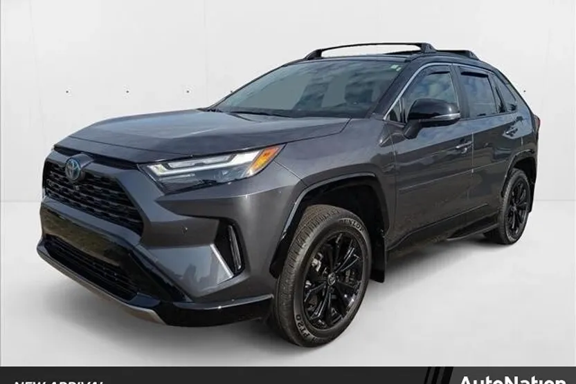 2024 Toyota RAV4 Hybrid XSE photo 1