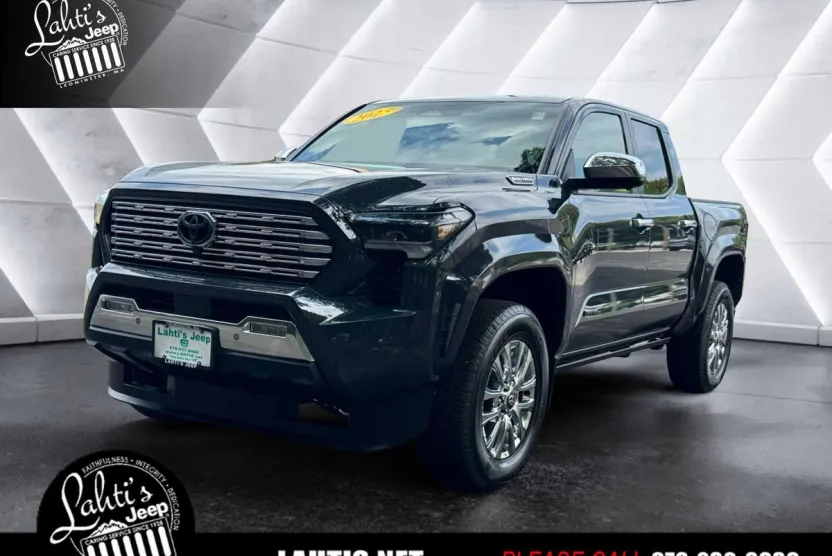 2025 Toyota Tacoma Limited photo 1