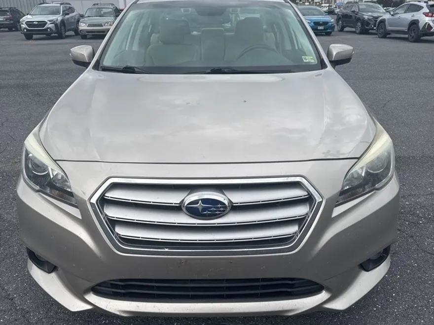2015 Subaru Legacy 2.5i photo 1