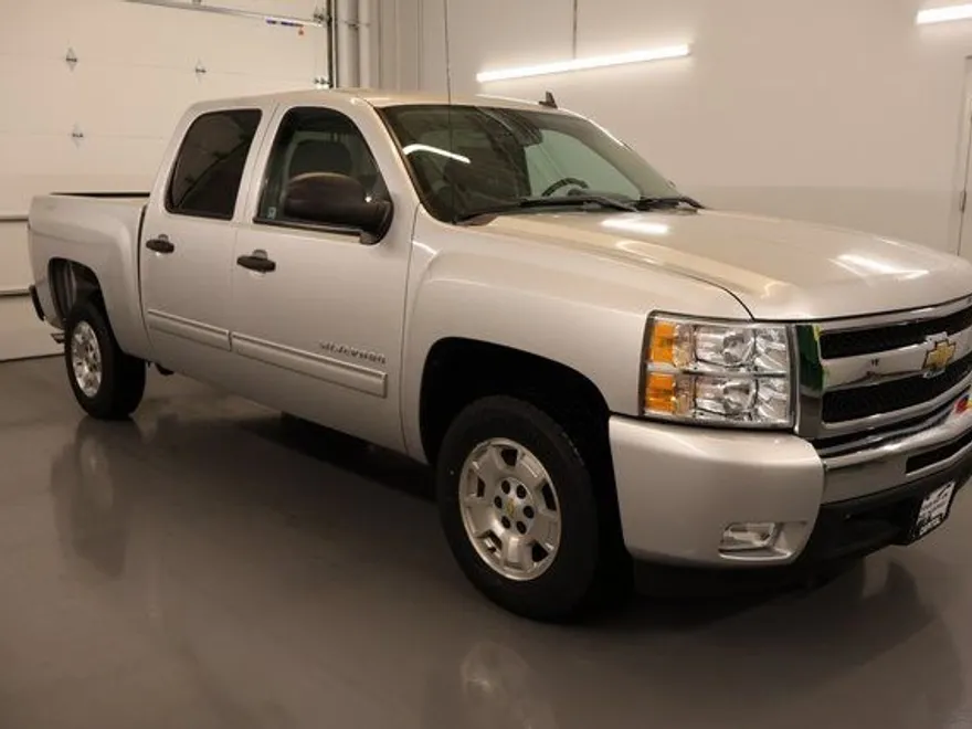 2010 Chevrolet Silverado 1500 LT photo 1