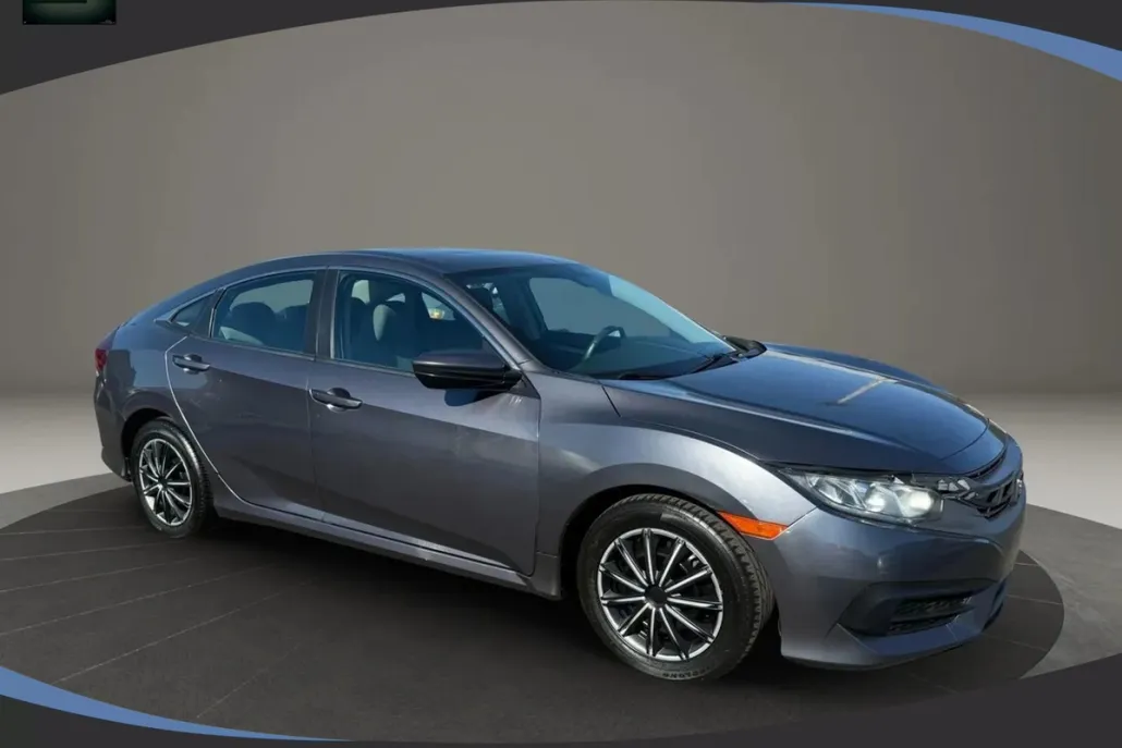 2017 Honda Civic LX photo 1