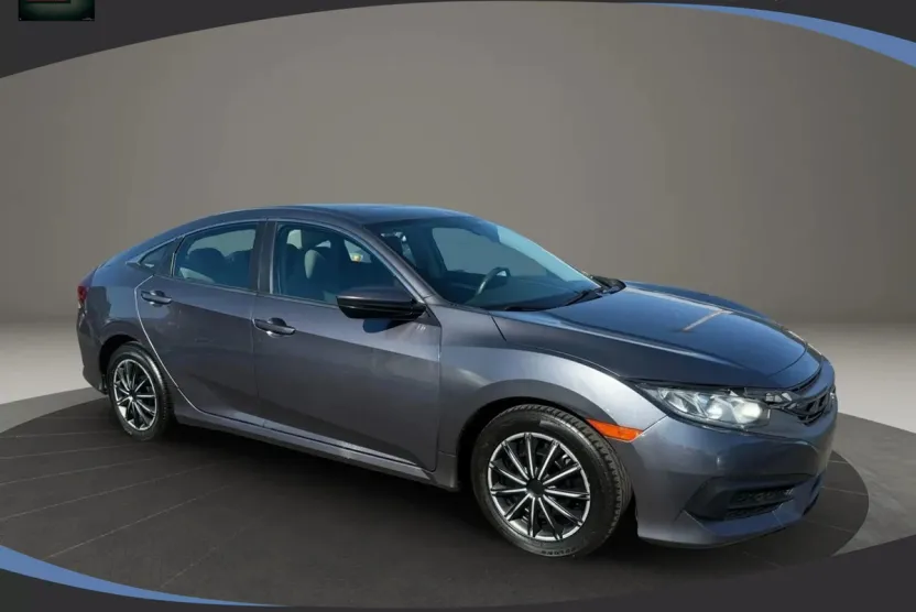 2017 Honda Civic LX photo 1