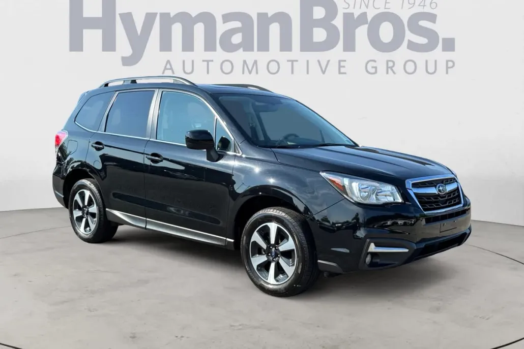 2017 Subaru Forester Limited 2.5i photo 1