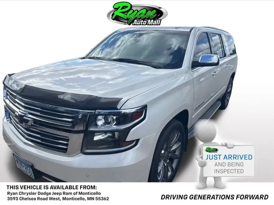 2015 Chevrolet Suburban LTZ photo 1