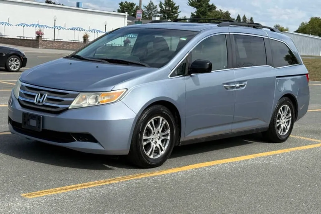 2012 Honda Odyssey EX-L photo 1