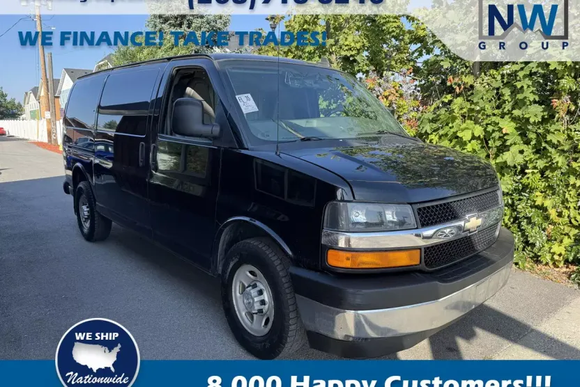 2017 Chevrolet Express 2500 Cargo photo 1