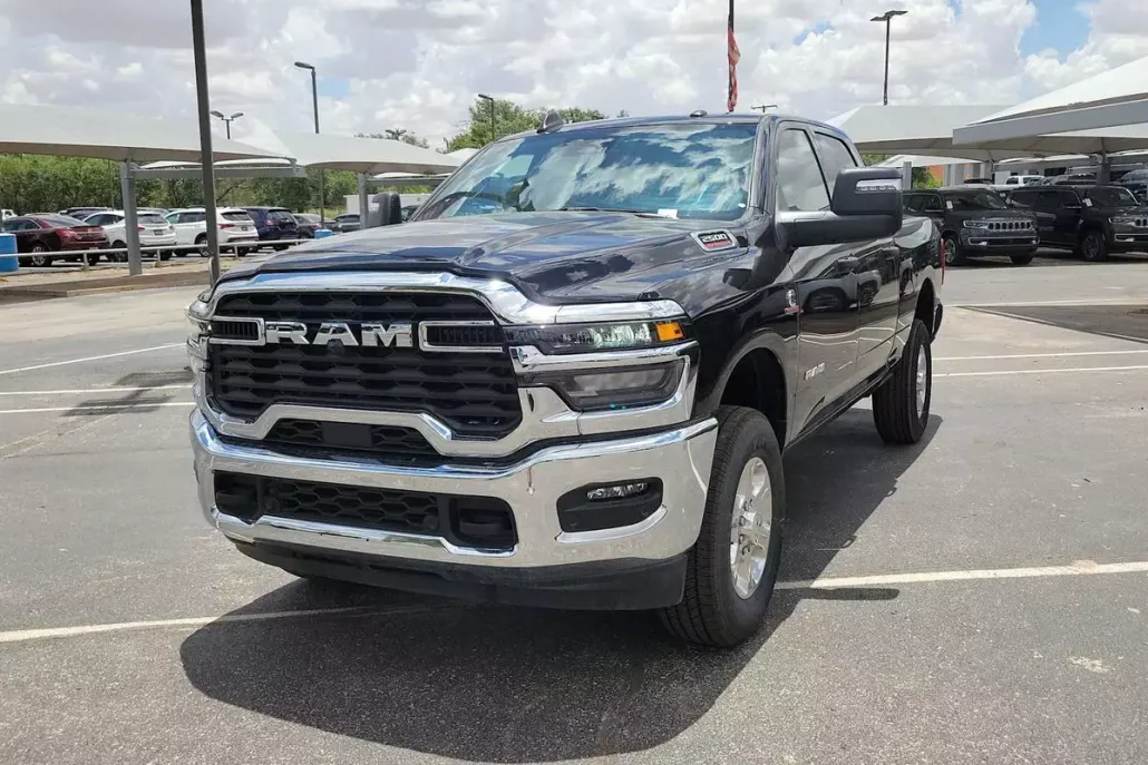 2025 Ram 2500 Big Horn photo 1