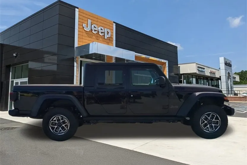 2025 Jeep Gladiator Rubicon photo 1