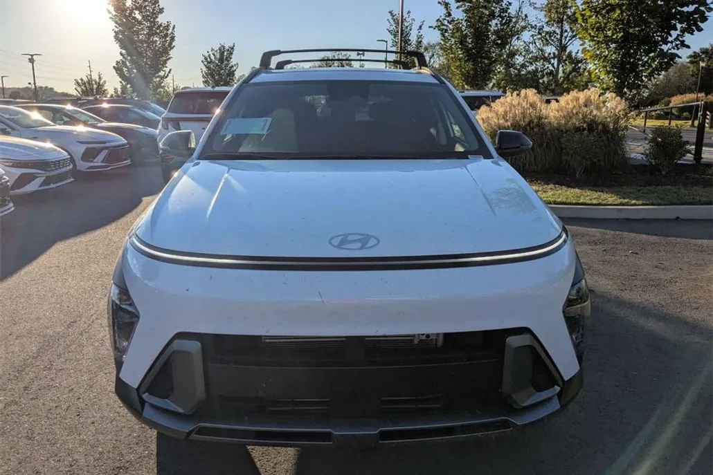 2026 Hyundai Kona SEL photo 1