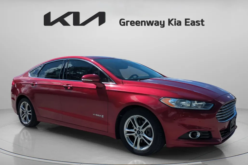 2016 Ford Fusion Titanium photo 1