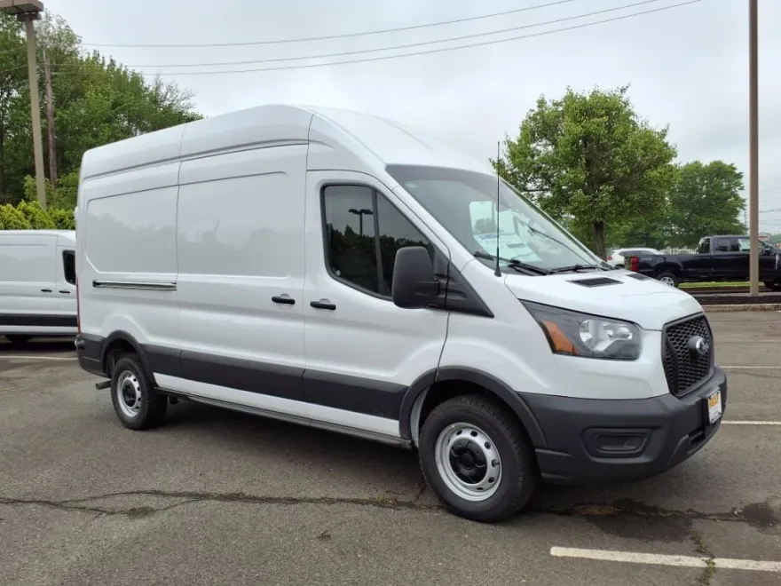 2025 Ford Transit Cargo Van photo 1