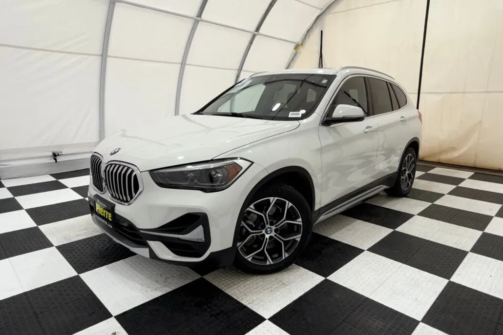 2021 Bmw X1 XDrive28i photo 1