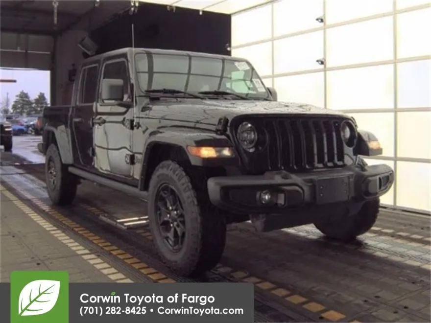2022 Jeep Gladiator Willys photo 1