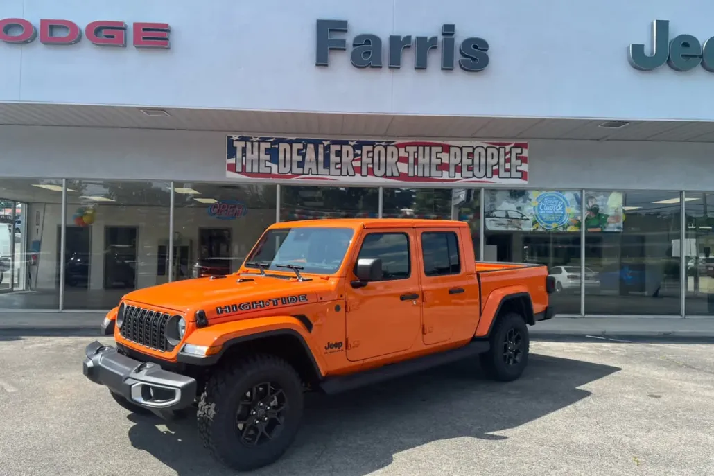 2025 Jeep Gladiator Sport photo 1