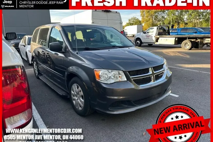 2016 Dodge Grand Caravan SE photo 1