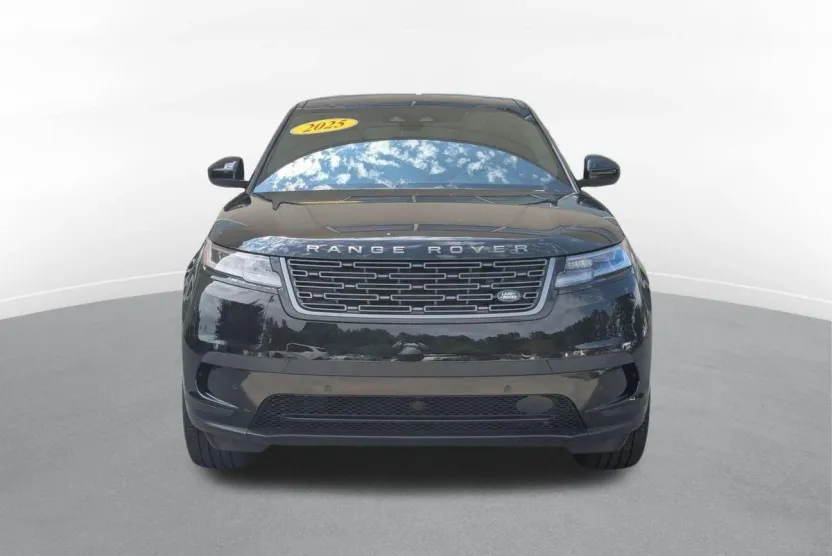 2025 Land Rover Range Rover Velar S photo 1