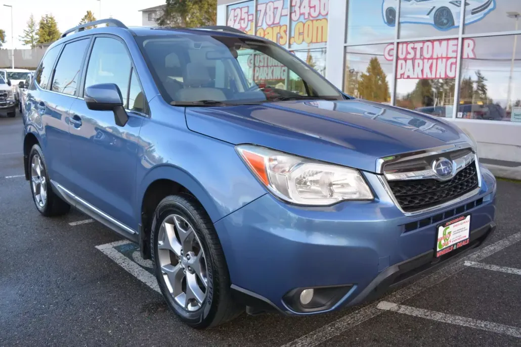 2015 Subaru Forester 2.5i Touring Sport photo 1