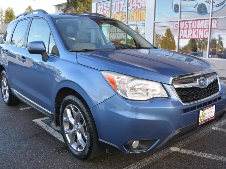 2015 Subaru Forester 2.5i Touring Sport photo 1