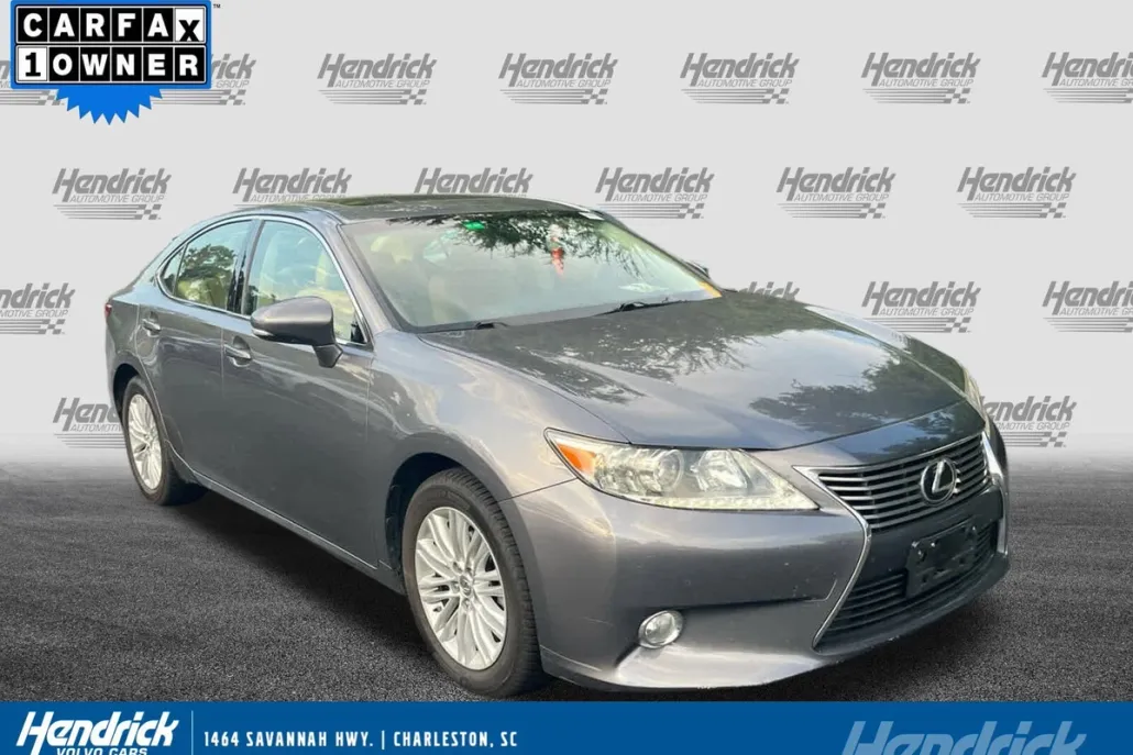 2013 Lexus ES 350 photo 1