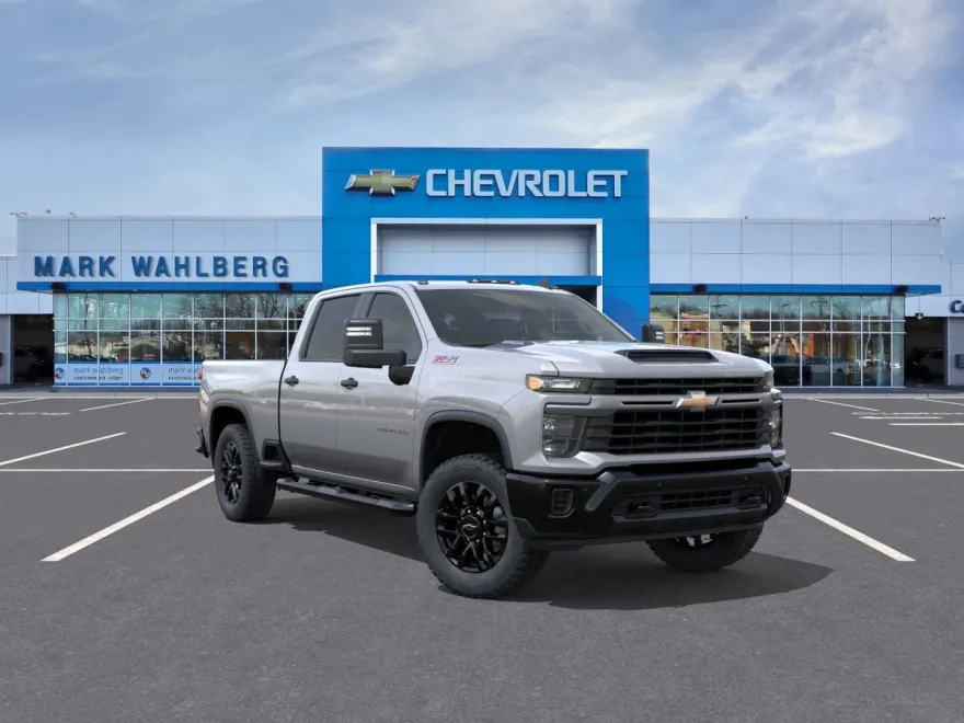 2025 Chevrolet Silverado 2500HD Custom photo 1
