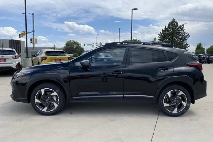 2025 Subaru Crosstrek Limited photo 1