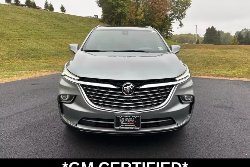 2023 Buick Enclave Premium photo 1