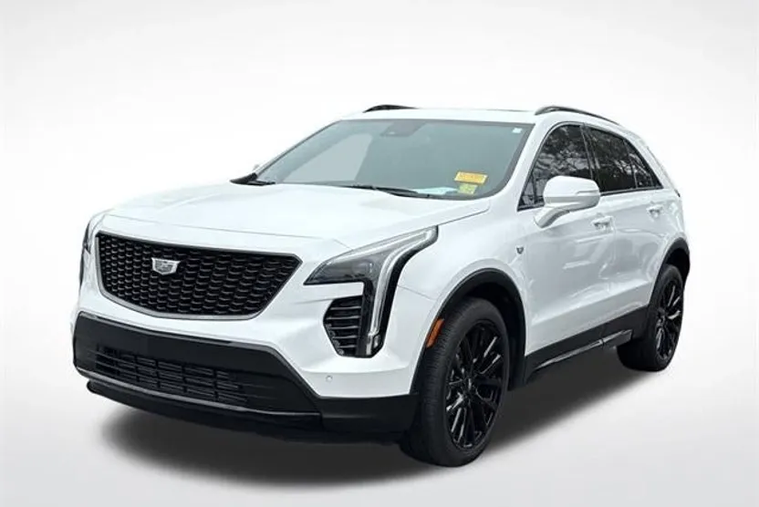 2022 Cadillac XT4 Sport photo 1