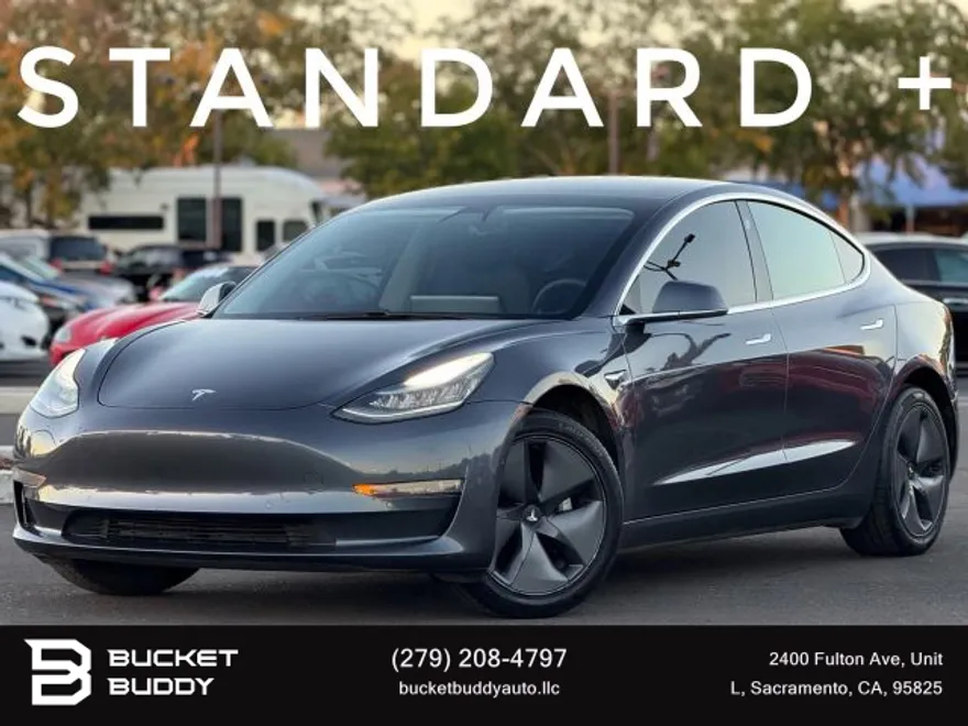 2019 Tesla Model 3 Standard Range Plus photo 1