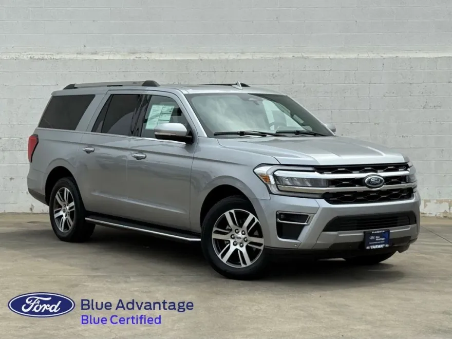 2023 Ford Expedition MAX Limited photo 1