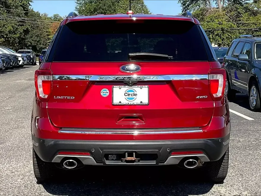 2018 Ford Explorer Limited photo 1