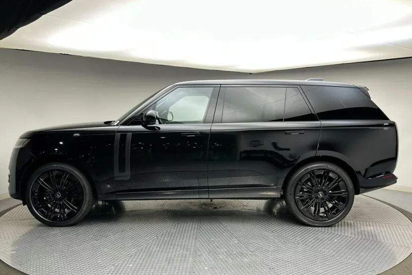 2025 Land Rover Range Rover Autobiography photo 1