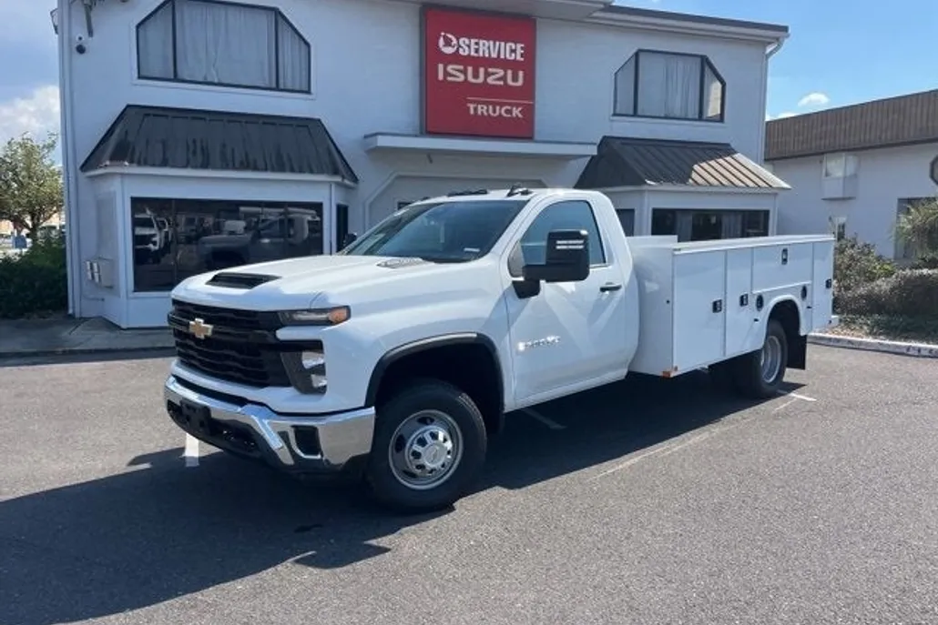 2025 Chevrolet Silverado 3500HD Work Truck photo 1